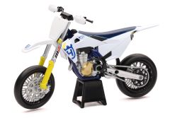 New-ray 1:12 Scale Husqvarnavarna Fs450 Super Moto Bike