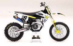 New-ray 1:12 Scale Rockstar Husqvarnavarna Zach Osborne #16